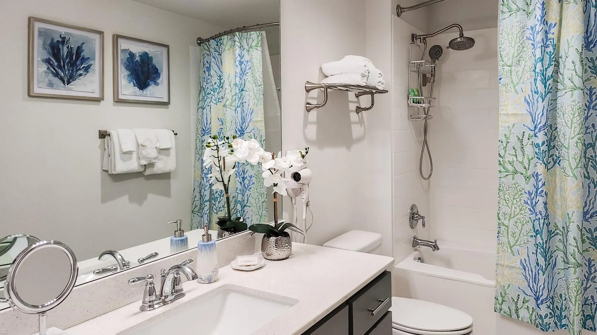 Semesterbostad Calypso Resort And Towers #1806-3 By Book That Condo Panama City Beach USA