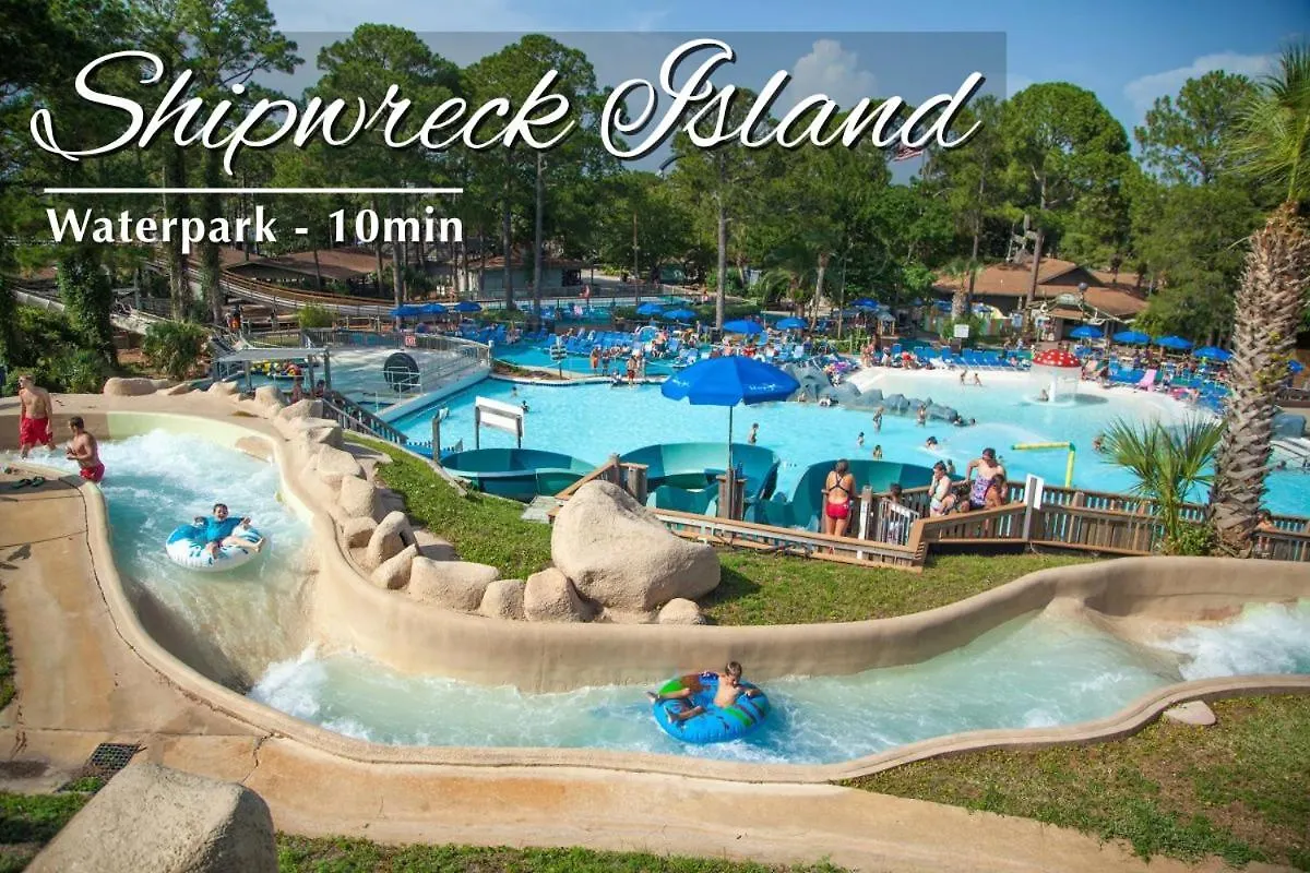 Holiday home Calypso Resort And Towers #1806-3 By Book That Condo Panama City Beach